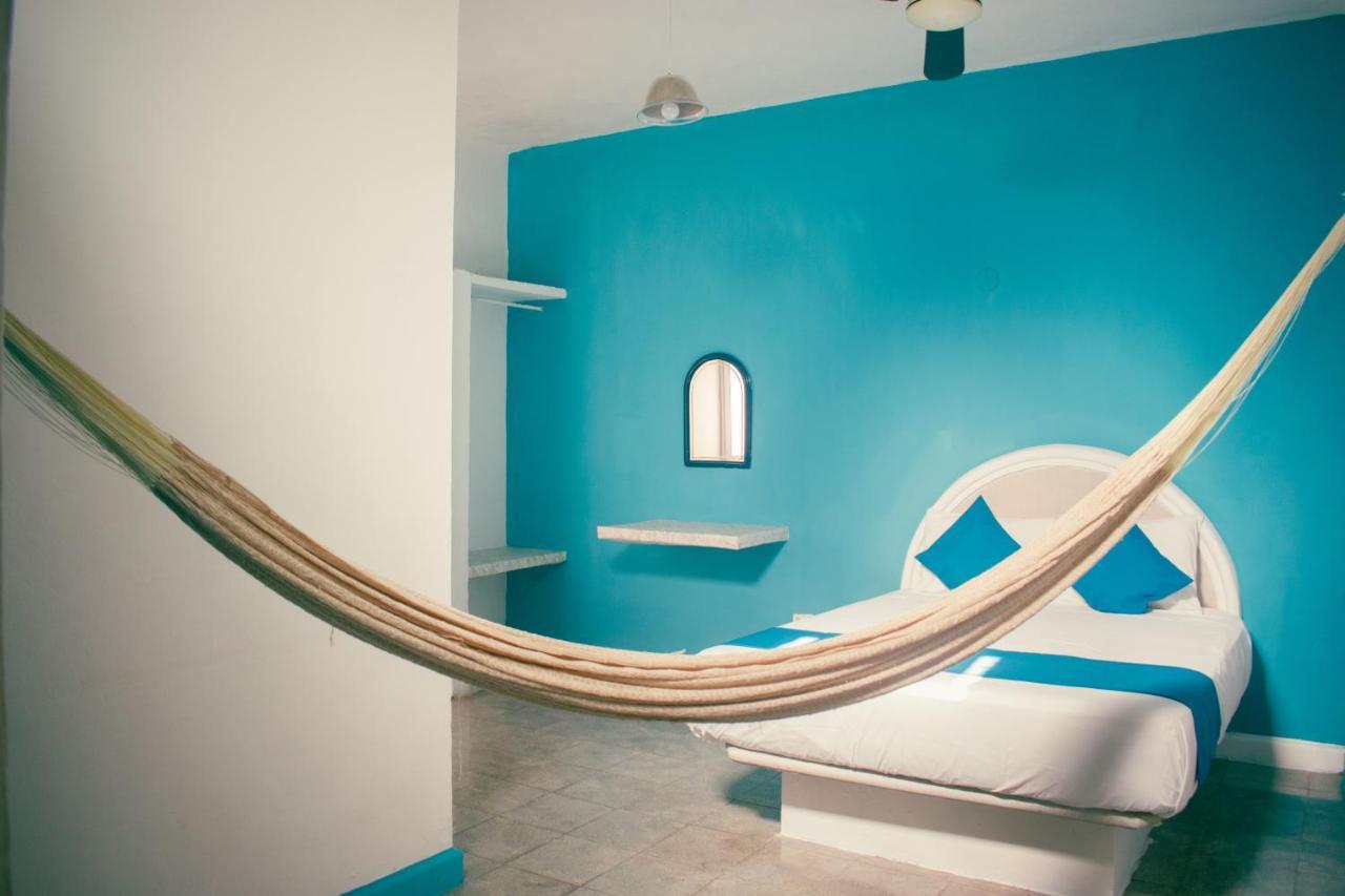 Hotel Posada Aurora Мерида Екстериор снимка